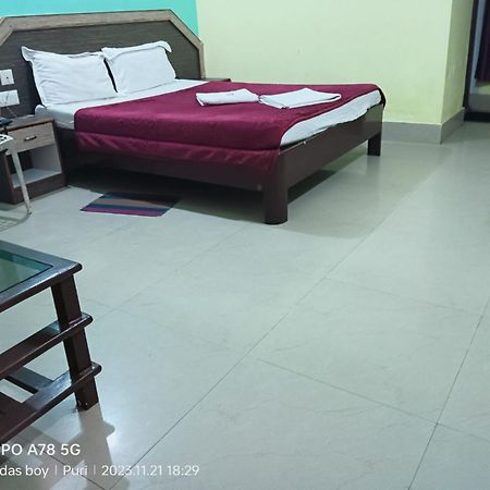 Hotel D2 Holiday Inn -Near Niladri Sea Beach - Puri - Official Verified Zewnętrze zdjęcie