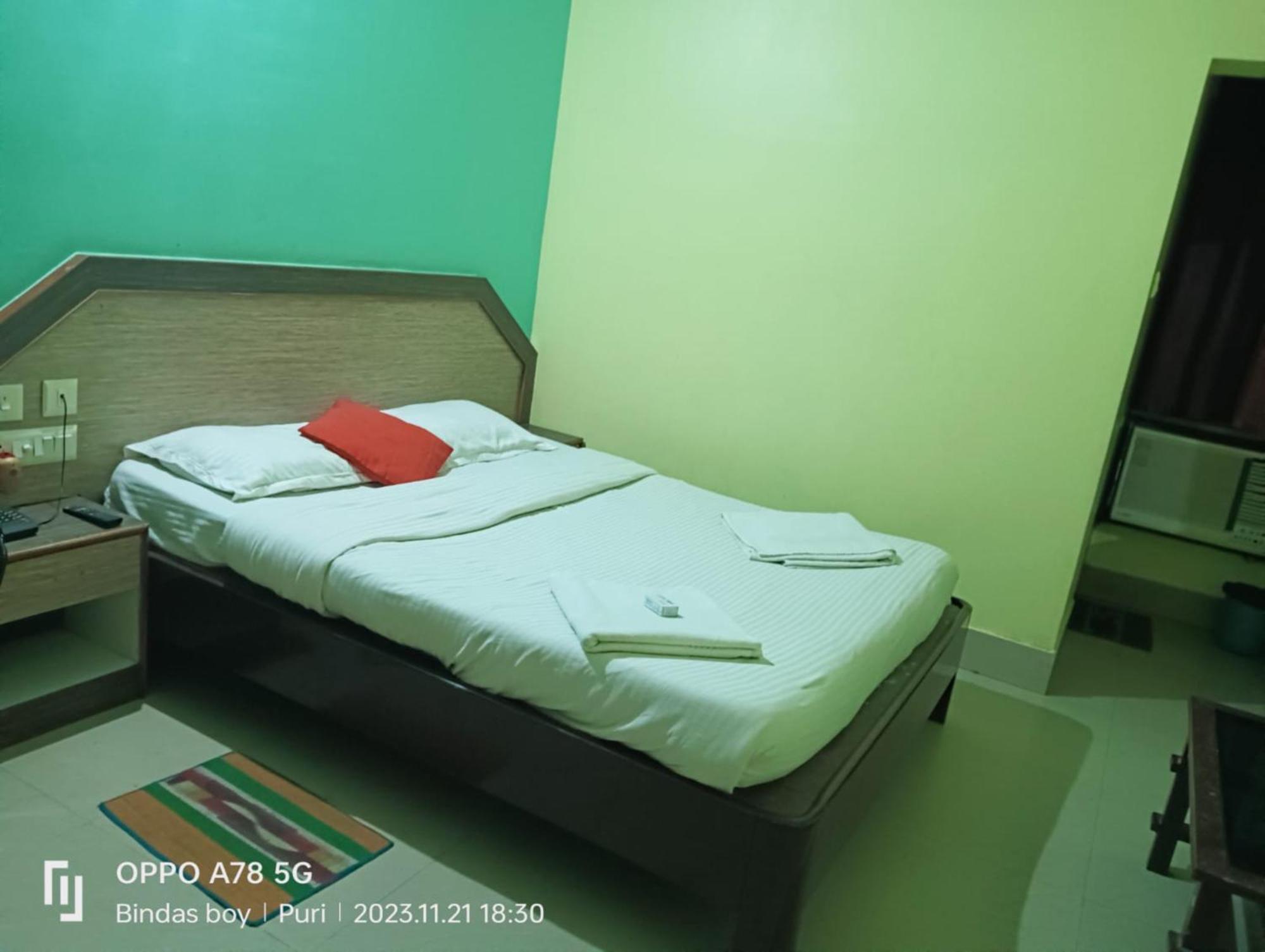 Hotel D2 Holiday Inn -Near Niladri Sea Beach - Puri - Official Verified Zewnętrze zdjęcie